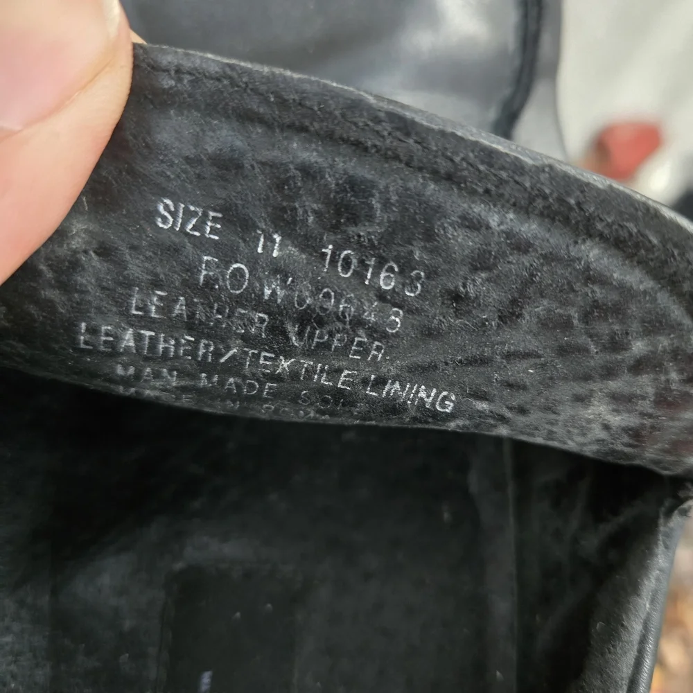 Reaction Kenneth Cole Black Leather Oxfords